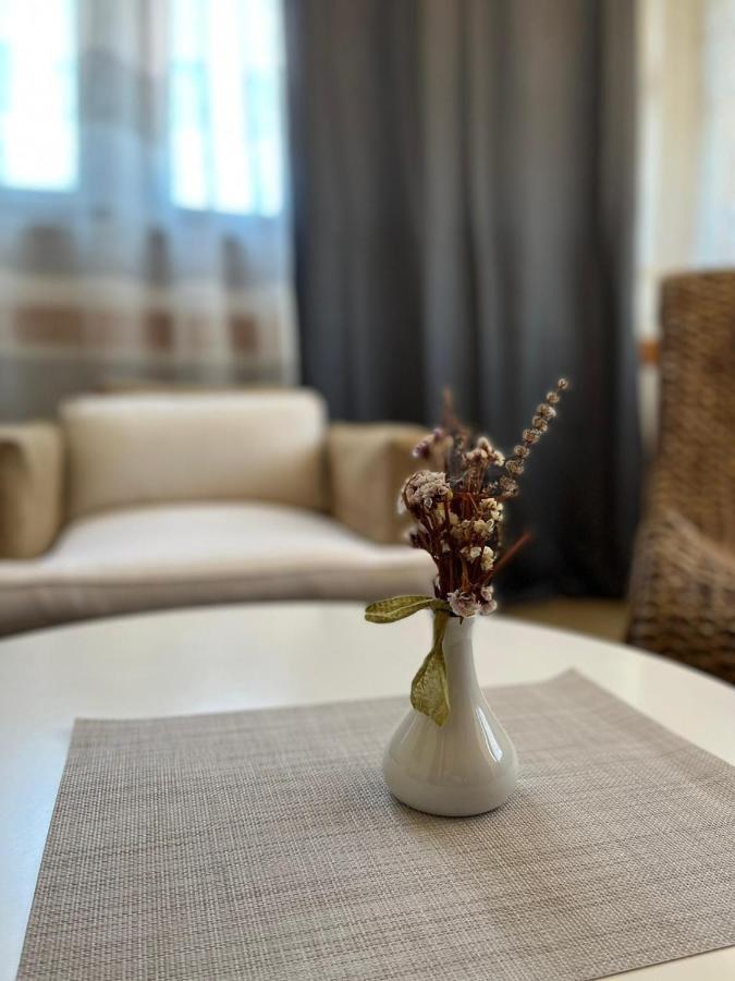 Apartman Gorana With Swimming Pool Йелса Екстериор снимка